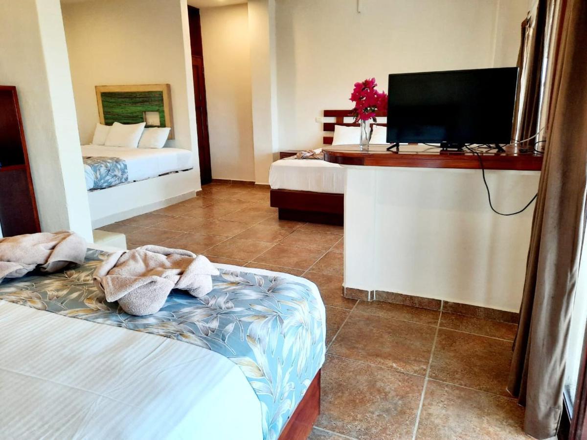 Porto Coral Hotel & Suites Chetumal Kültér fotó