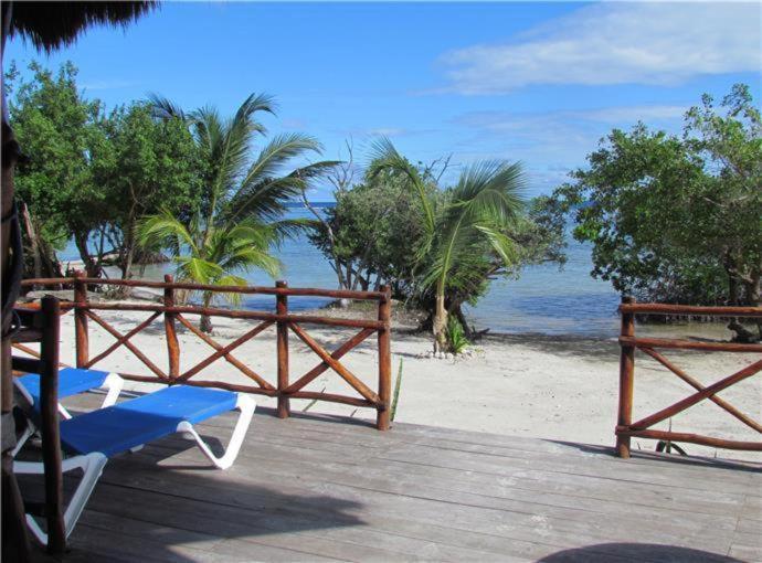 Porto Coral Hotel & Suites Chetumal Kültér fotó