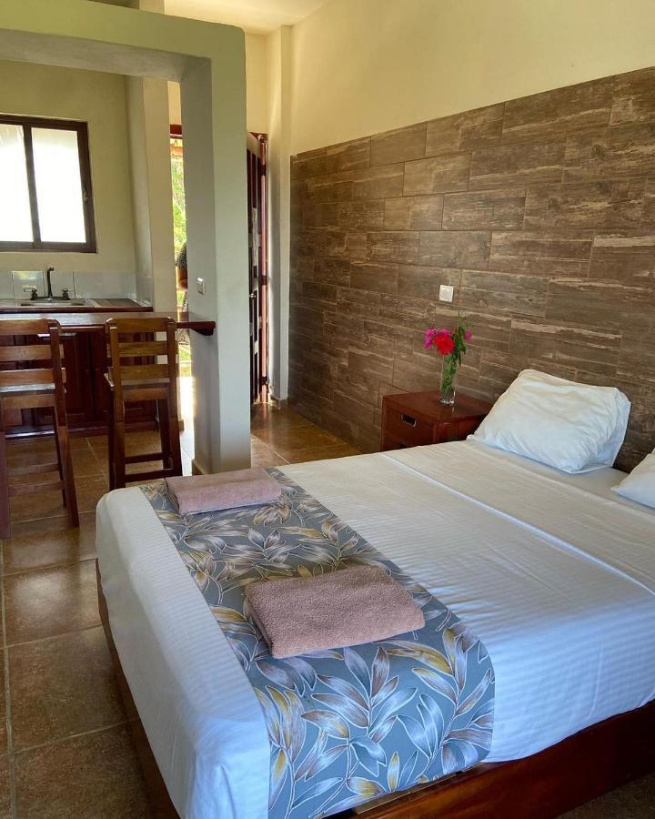 Porto Coral Hotel & Suites Chetumal Kültér fotó
